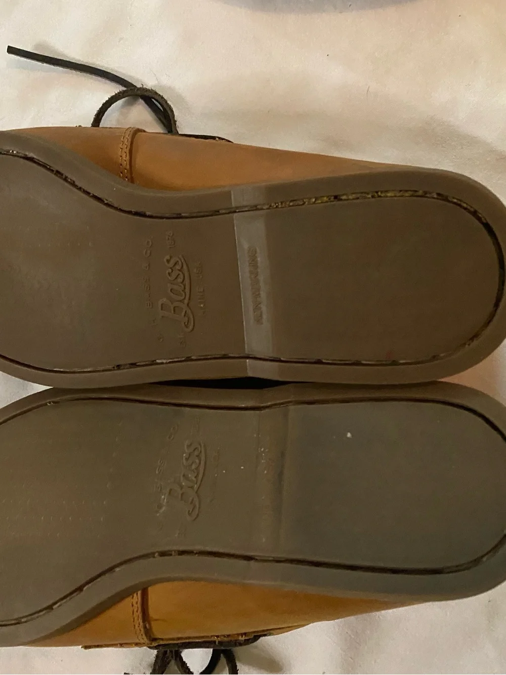 G.H. Bass Hampton Core 2 Leather Boat Shoes - Men's 9.5 W Wide
